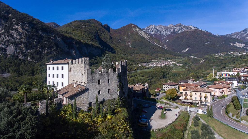 Hotel Antica Croce - Gardaslowemotion Tenno Buitenkant foto